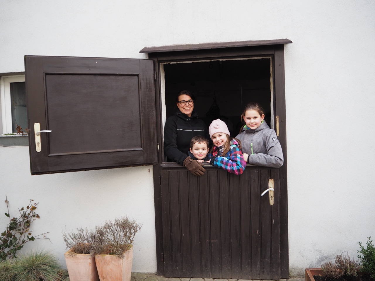 Ponyhof-madbachhof Familie Schmitz 